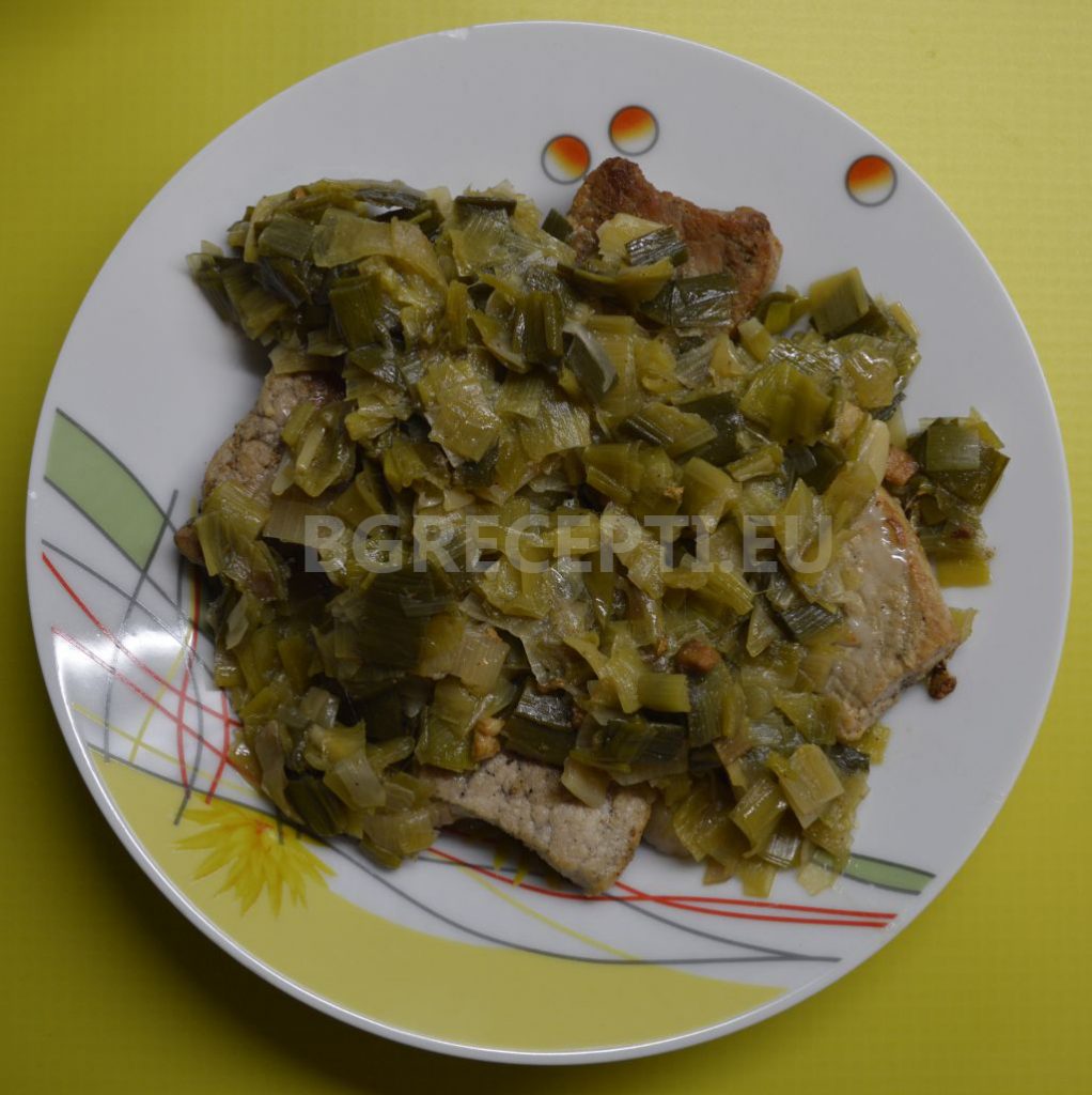 Свинско с праз в мултикукър