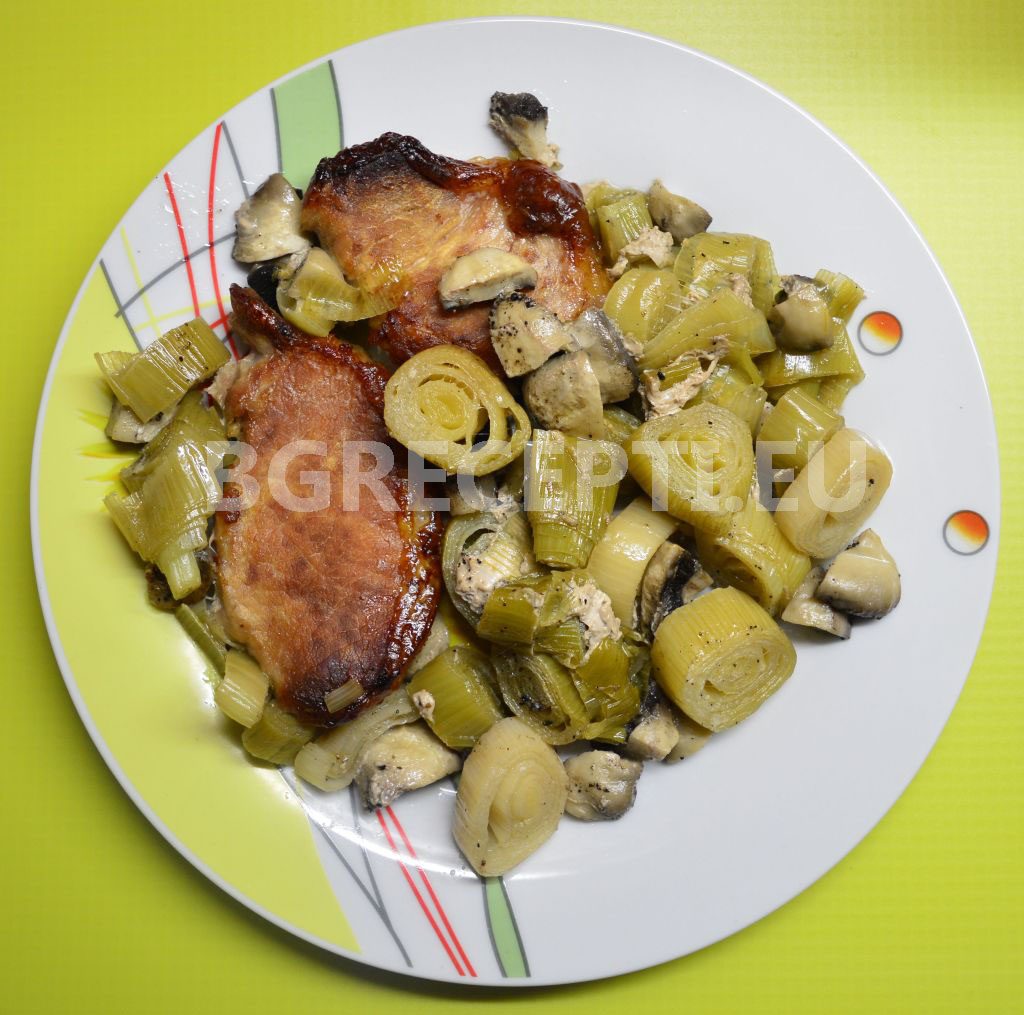 Свинско с праз в йенска тенджера